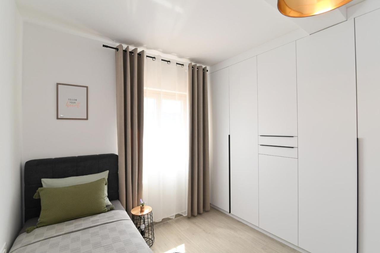 Sea View Deluxe Apartment Rijeka Exterior foto