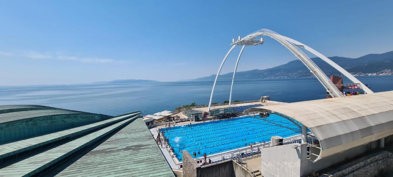 Sea View Deluxe Apartment Rijeka Exterior foto