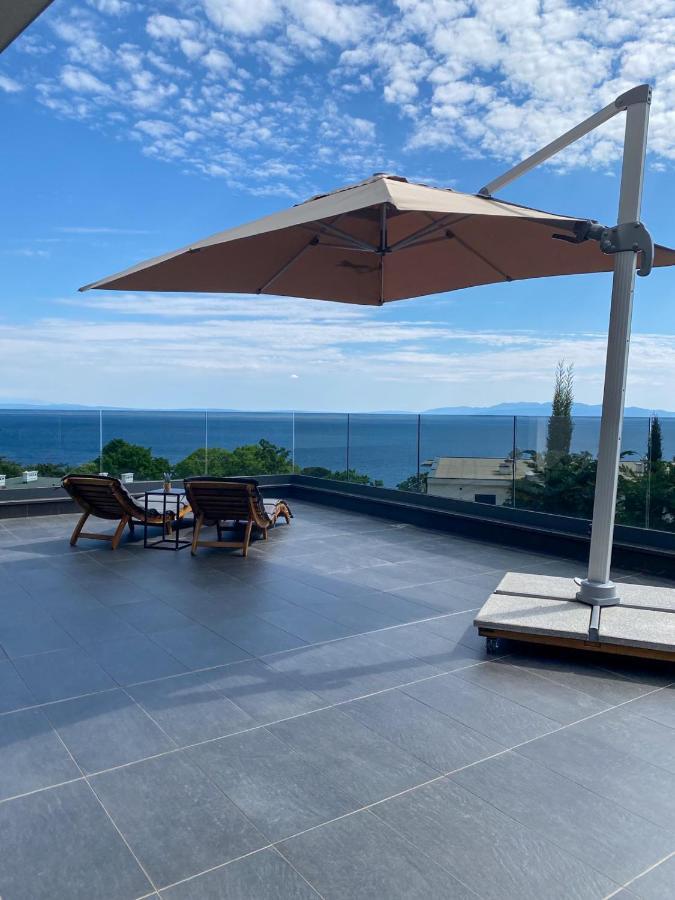 Sea View Deluxe Apartment Rijeka Exterior foto